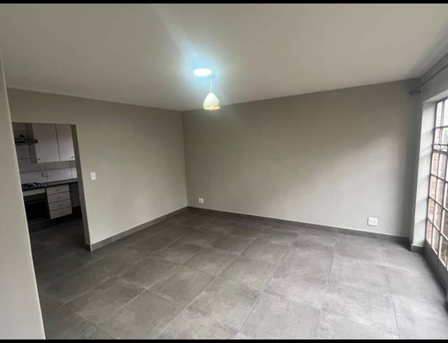 3 BEDROOM TOWNHOUSE FOR SALE IN WATERKLOOF